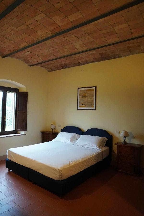 Agriturismo Podere Santa Virginia อัลบิเนีย ภายนอก รูปภาพ
