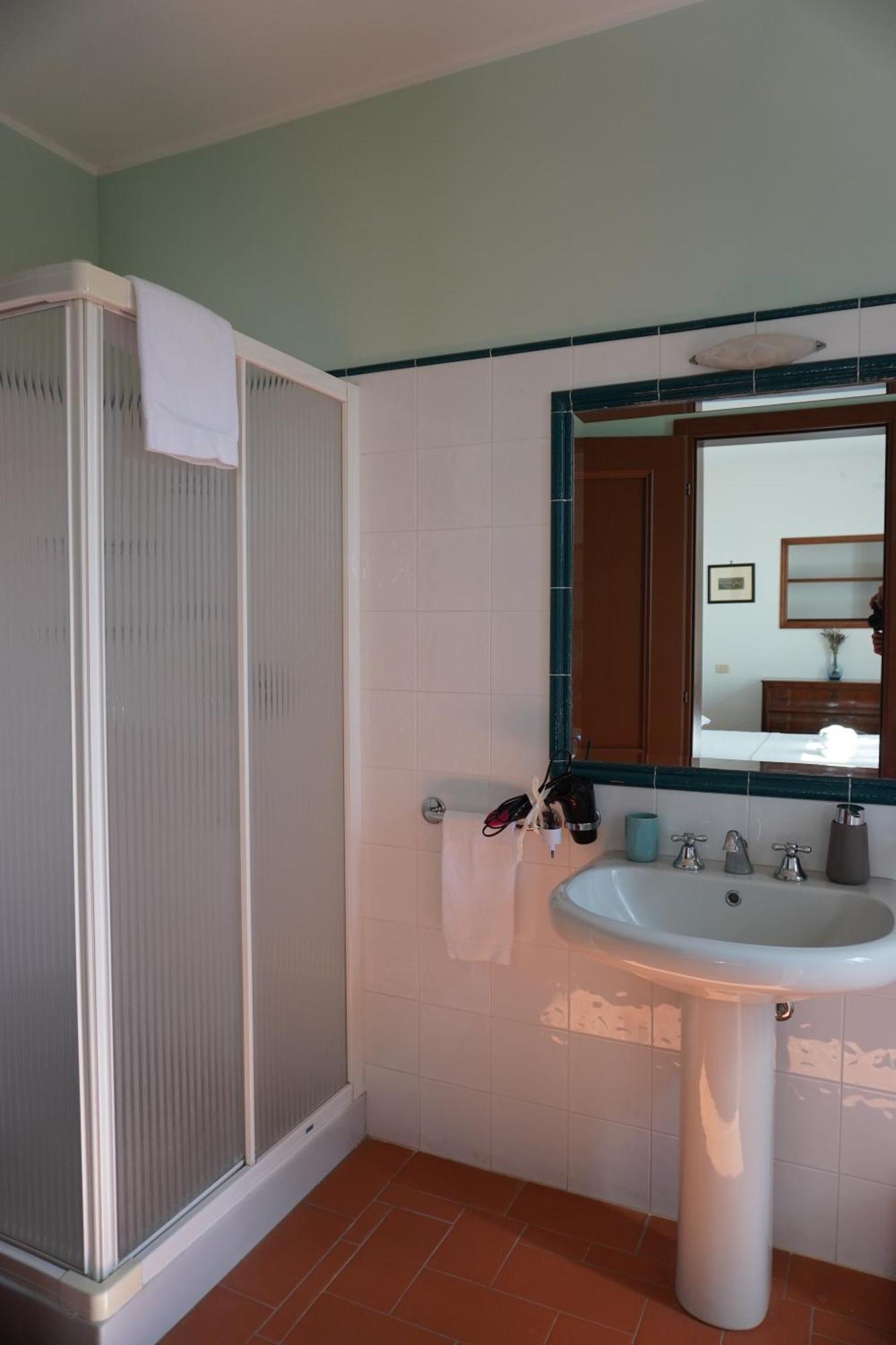Agriturismo Podere Santa Virginia อัลบิเนีย ภายนอก รูปภาพ