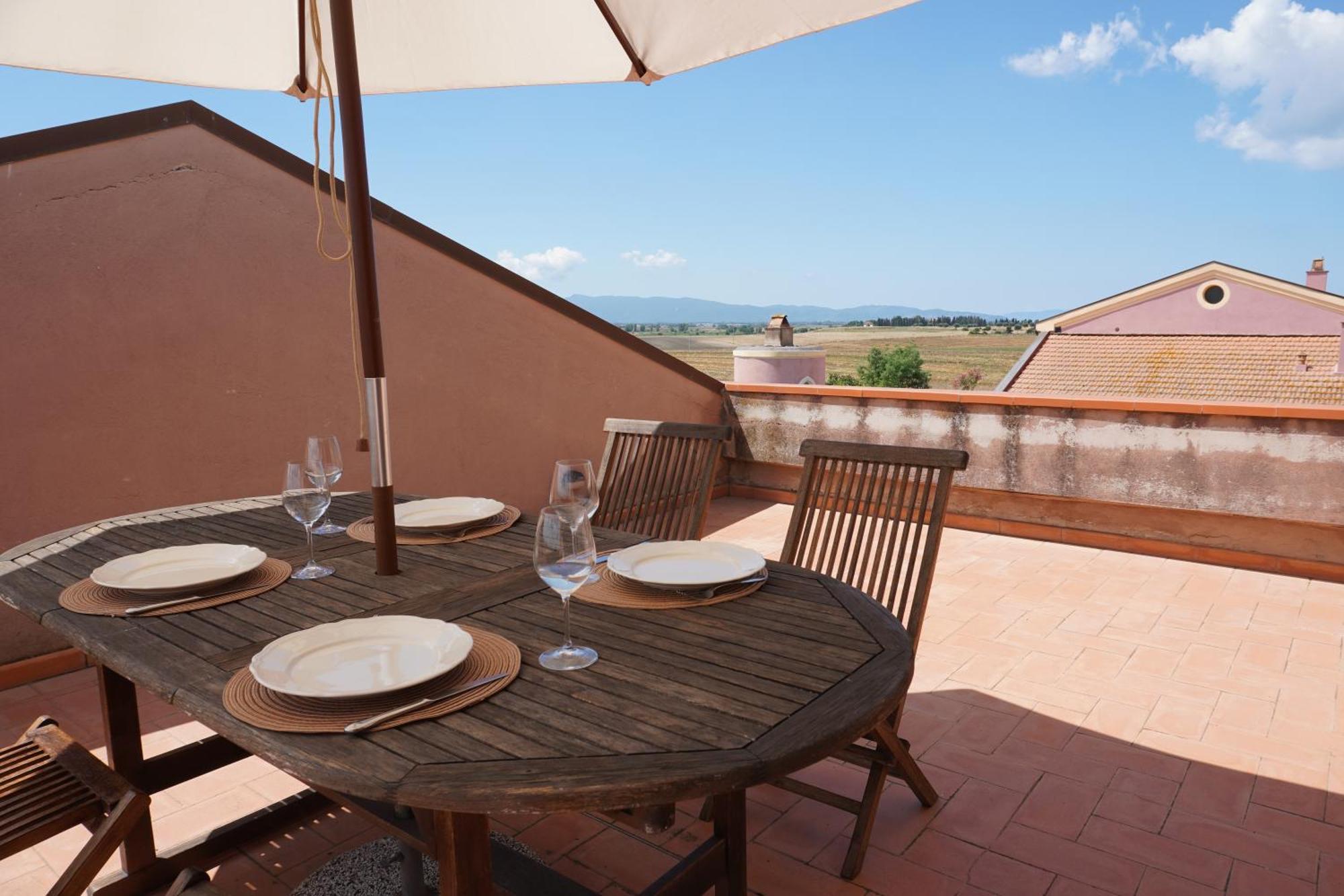 Agriturismo Podere Santa Virginia อัลบิเนีย ภายนอก รูปภาพ